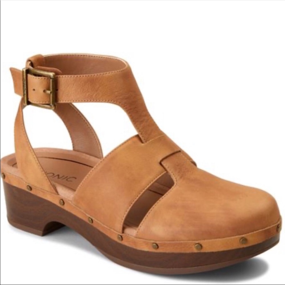 Vionic Faye Clog Sandal